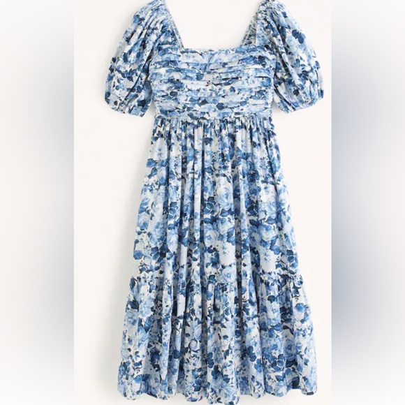 Abercrombie & Fitch Dresses & Skirts - Abercrombie Emerson Dress